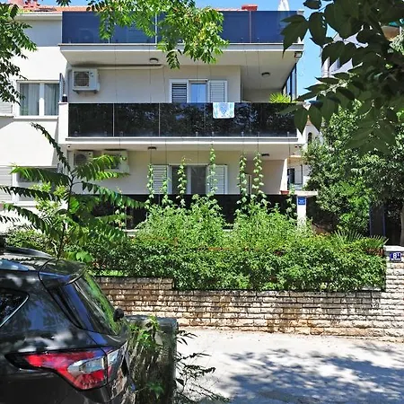 Bacvice Apartment *